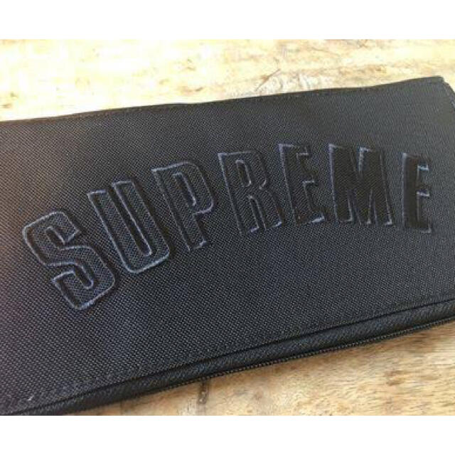 Supreme(シュプリーム)のSUPREME / The North Face LogoZippyWallet メンズのファッション小物(長財布)の商品写真