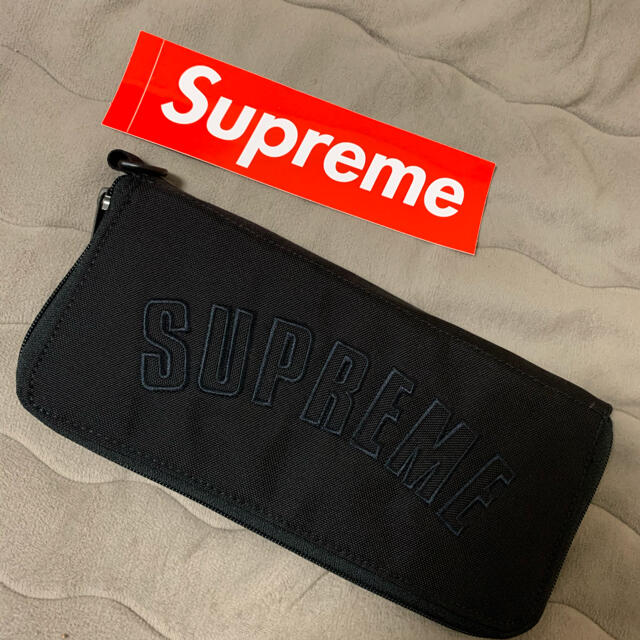 Supreme(シュプリーム)のSUPREME / The North Face LogoZippyWallet メンズのファッション小物(長財布)の商品写真