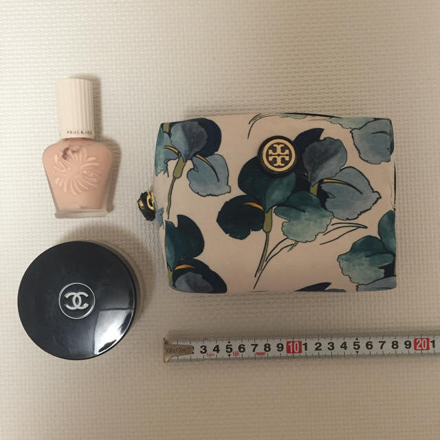 Tory Burch(トリーバーチ)の2015年春夏♡トリーバーチコスメポーチ レディースのファッション小物(ポーチ)の商品写真