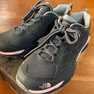 ザノースフェイス(THE NORTH FACE)のノースフェイス　レディース　トレイルシューズ　23.5cm (スニーカー)