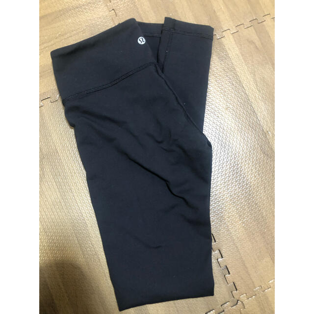 lululemon(ルルレモン)のyukko様専用☆ ルルレモン レギンス ブラック サイズ6 レディースのレッグウェア(レギンス/スパッツ)の商品写真