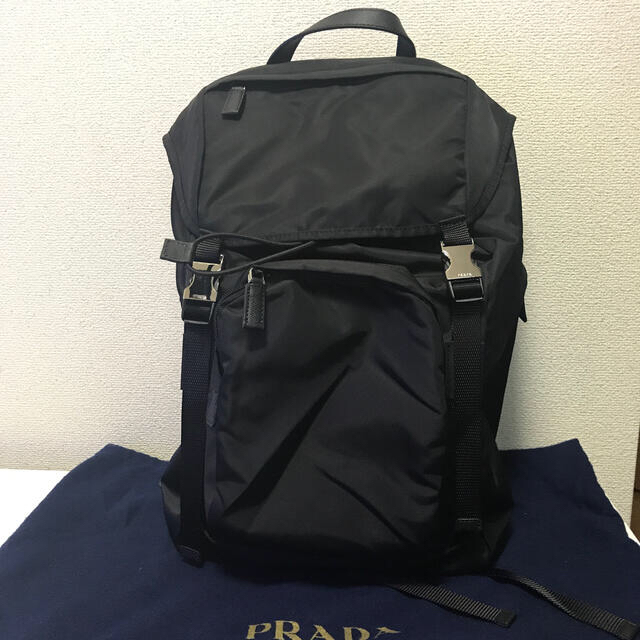 PRADA(プラダ)の2VZ135 TESSUTO MONTAGN NERO レディースのバッグ(リュック/バックパック)の商品写真