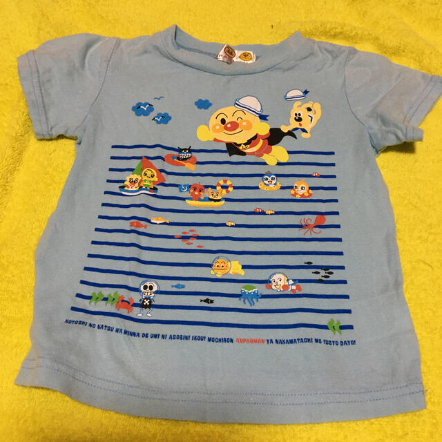 BANDAI(バンダイ)のアンパンマン　Tシャツ　90 水色 キッズ/ベビー/マタニティのキッズ服男の子用(90cm~)(Tシャツ/カットソー)の商品写真