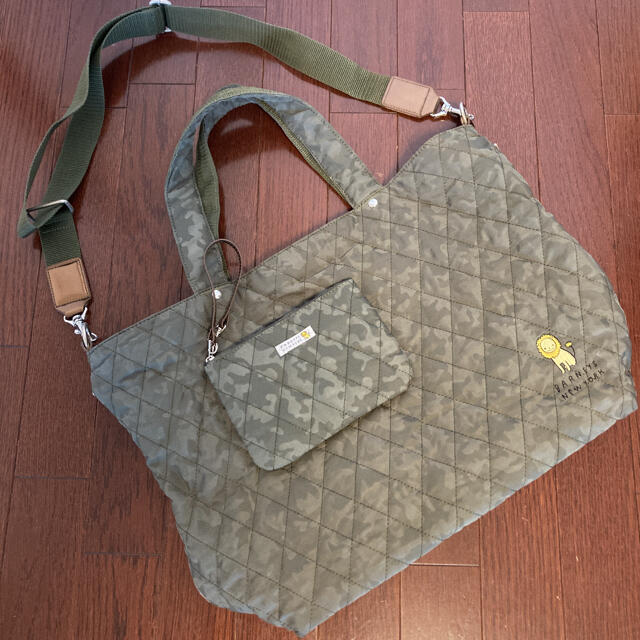 BARNEYS NEW YORK - BARNEYS NEWYORK マザーズバッグ カーキ 迷彩柄の