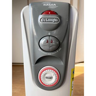 デロンギ(DeLonghi)のシック1997様専用。デロンギ  オイルヒーターHR031015EC (オイルヒーター)