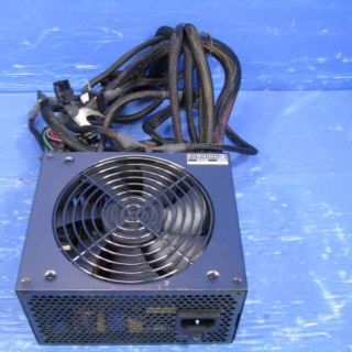 PC用 電源BOX 玄人志向 600W 送料込み R144(PCパーツ)