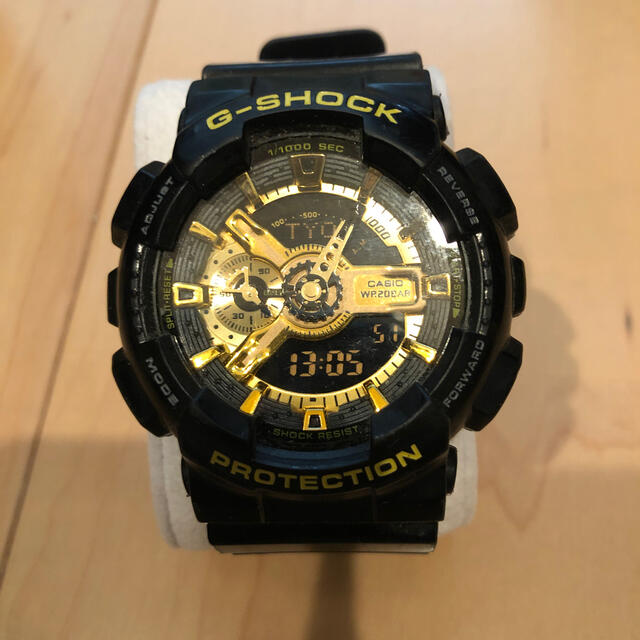 G-SHOCK アナログ ブラック ゴールド BIG CASE 美品！