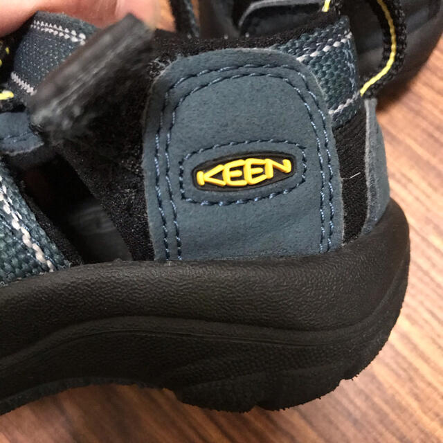 KEEN(キーン)の美品　キーンサンダル　キッズ　15センチ キッズ/ベビー/マタニティのキッズ靴/シューズ(15cm~)(サンダル)の商品写真