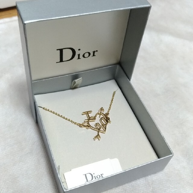 Dior　ディオール　ブレスレット　ゴールド　ハート　ロゴ　レディースアクセサリー