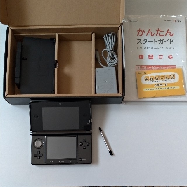 ニンテンドー3DS(ニンテンドー3DS)のNintendo 3DS 本体  コスモブラック エンタメ/ホビーのゲームソフト/ゲーム機本体(携帯用ゲーム機本体)の商品写真