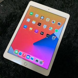 iPad Air 2 KDDI(タブレット)