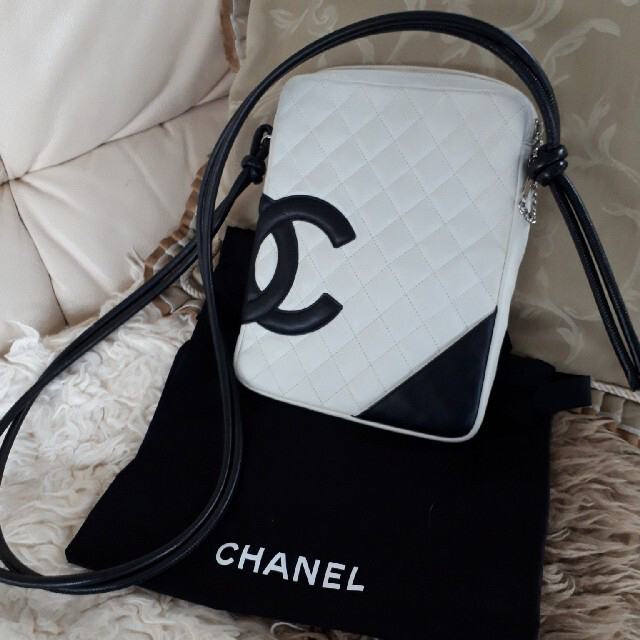 レディースCHANEL　カンボンラインショルダーポシェット✨美品✨正規品✨