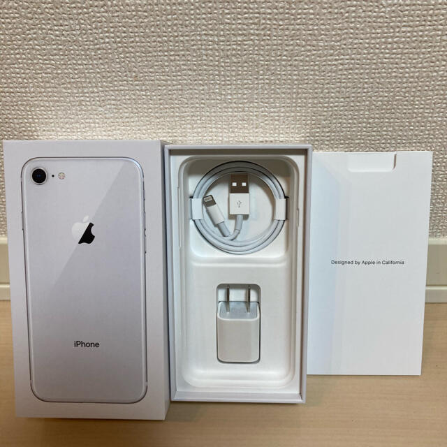 iPhone8 64GB SIMロック解除済み