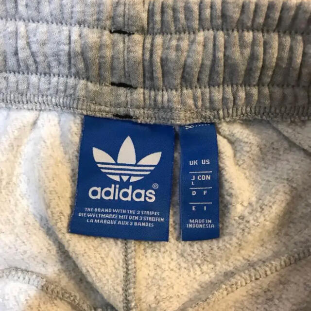 adidas(アディダス)のadidas ハーフパンツ メンズのパンツ(ショートパンツ)の商品写真