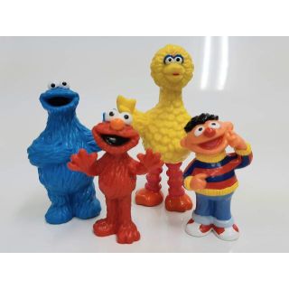 セサミストリート(SESAME STREET)の【新品･未使用】セサミストリート キャラクター フィギュア4体セット (その他)