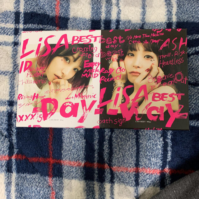 LiSA BEST -Day-u0026LiSA BEST -Way-(完全生産限定盤)のサムネイル