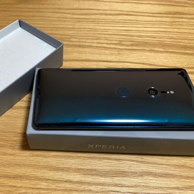 Android【美品】Xperia XZ3 フォレストグリーン　SIMロック解除済