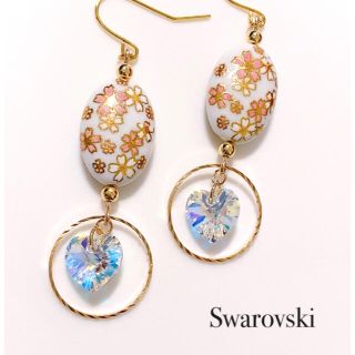 スワロフスキー(SWAROVSKI)の桜ドロップ×スワロフスキーピアス・イヤリング　★カラーお選び頂けます★(ピアス)