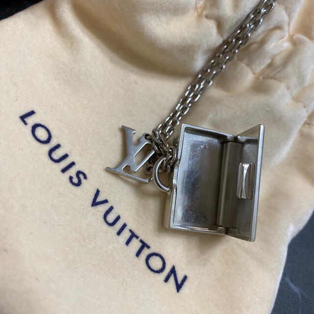 LOUIS VUITTON(ルイヴィトン)のLOUIS VUITTON ネックレス メンズのアクセサリー(ネックレス)の商品写真