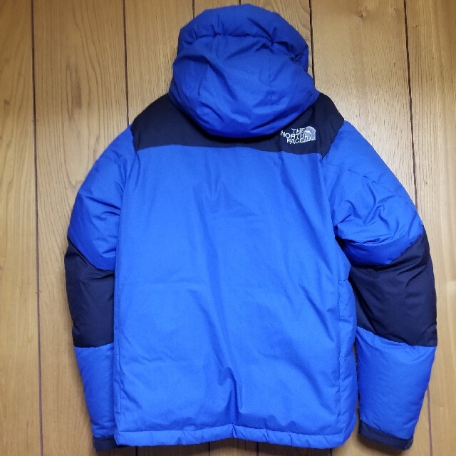 THE NORTH FACE(ザノースフェイス)のザ　ノースフェイス　バルトロライトダウンジャケット　mサイズ メンズのジャケット/アウター(ダウンジャケット)の商品写真