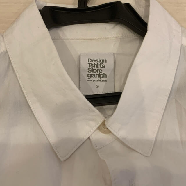 Design Tshirts Store graniph(グラニフ)のgraniph 襟付き白シャツ Ｓ レディースのトップス(シャツ/ブラウス(半袖/袖なし))の商品写真