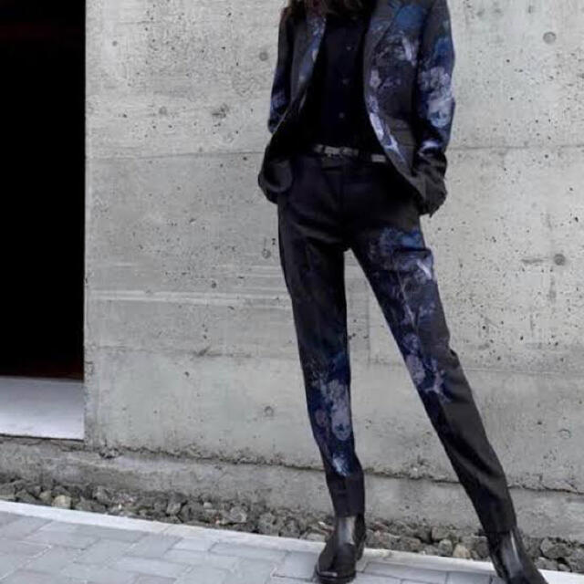 LAD MUSICIAN - ラッドミュージシャン 花柄 スラックス パンツ 19SS 青 LAD MUSICIAN - ラッドミュージシャン 花柄 スラックス パンツ 19SS 青