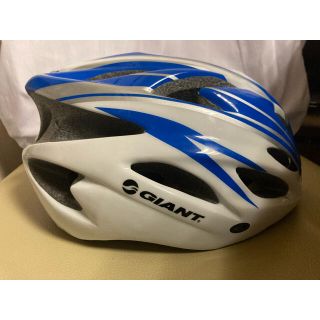 自転車用ヘルメット(GIANT)(自転車)