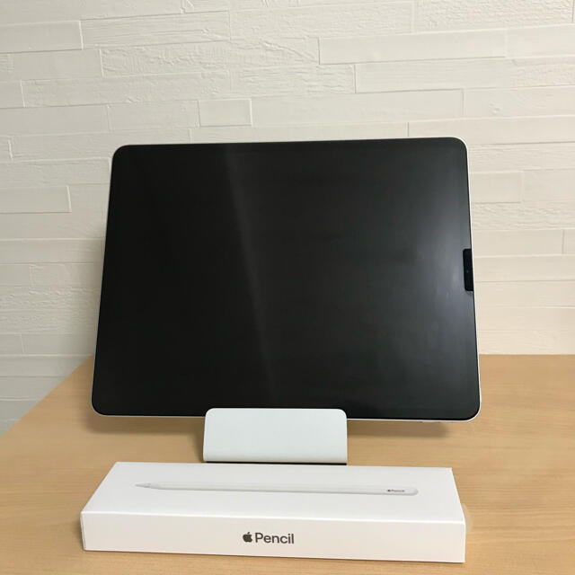 最初の Apple - iPad pro 第4世代 12.9インチ 256GBシルバー Wi-Fi