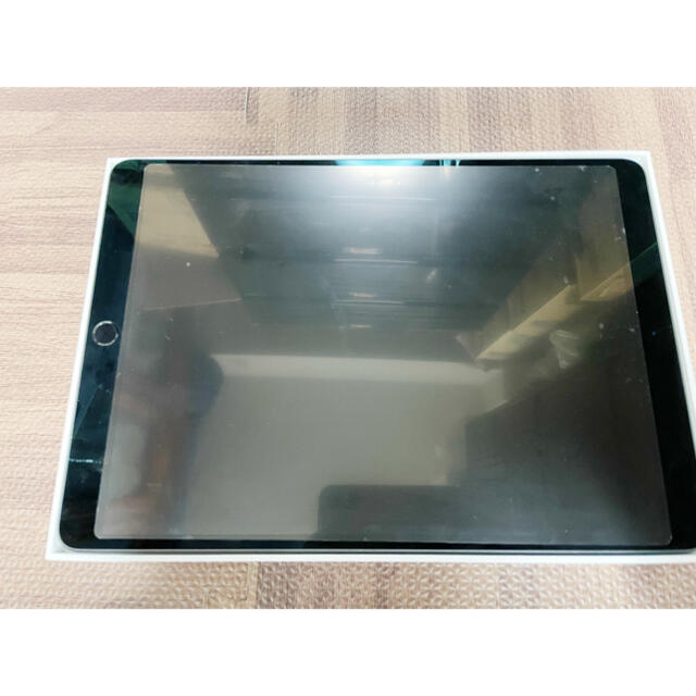 販売 割引 【美品中古】 iPad Air3 64GB WiFiモデル スペースグレー PC