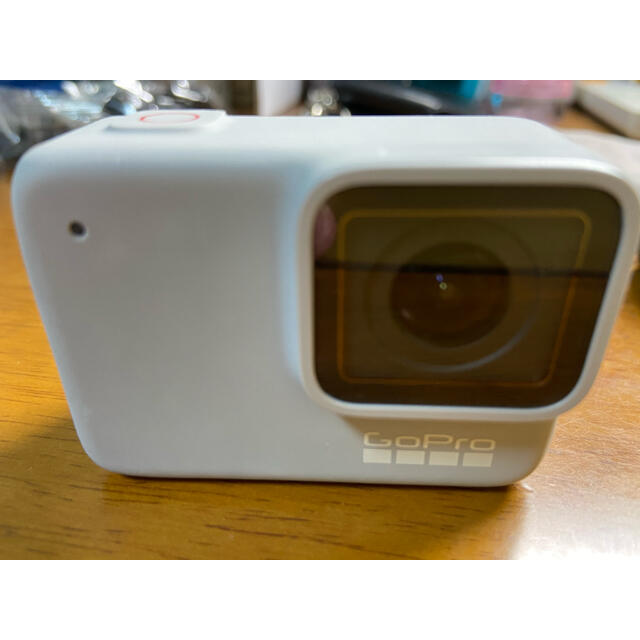 GoPro(ゴープロ)のNikitterさん専用 / GoPro HERO7 White  スマホ/家電/カメラのカメラ(ビデオカメラ)の商品写真