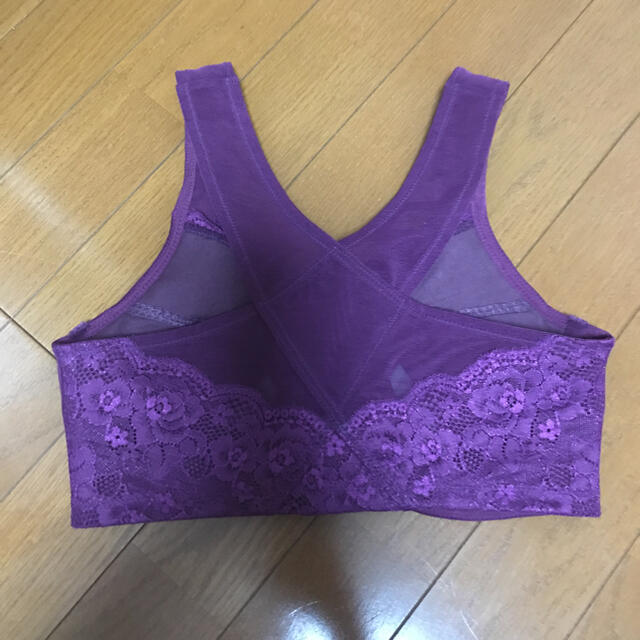 RyuRyu(リュリュ)のお値下げ‼️ Lingerie by GeeRA スキッと美姿勢ブラ　E75  レディースの下着/アンダーウェア(ブラ)の商品写真