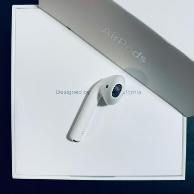 エアーポッズ　AirPods 第二世代　R片耳　右耳　Apple正規品 1