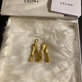 セリーヌ(celine)の【激レア！新品未使用】セリーヌ　イニシャル　ネックレス　チャーム(ネックレス)