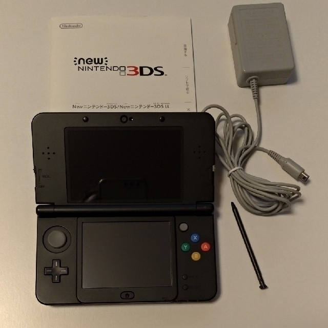 ニンテンドー3DS(ニンテンドー3DS)のNew Nintendo 3DS NEW ニンテンドー 本体 ブラック エンタメ/ホビーのゲームソフト/ゲーム機本体(携帯用ゲーム機本体)の商品写真