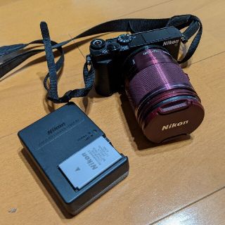 ニコン(Nikon)のNikon J5 + 1 nikkor 10-100mm レンズセット(ミラーレス一眼)