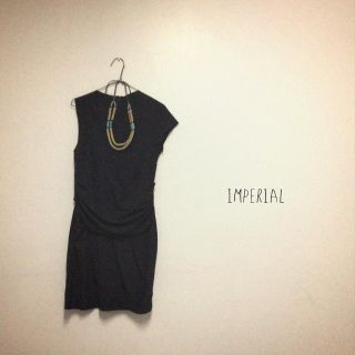 バーニーズニューヨーク(BARNEYS NEW YORK)のIMPERIAL ワンピ ITALY(ひざ丈ワンピース)