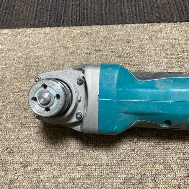 Makita - マキタ18v 充電式ディスクグライダー GA402Dの通販 by