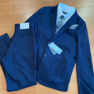 ユニクロ(UNIQLO)の卒業式スーツ　男子　キッズ　UNIQLO スーツセットアップ　ネクタイ付きシャツ(ドレス/フォーマル)