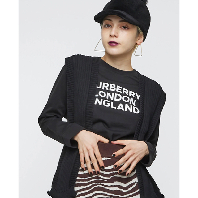 BURBERRY(バーバリー)のBurberryロゴTシャツ (14Y) レディースのトップス(Tシャツ(長袖/七分))の商品写真