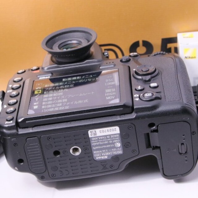 Nikon(ニコン)の鰤男さま専用 Nikon D850 フルサイズ グリップ付き スマホ/家電/カメラのカメラ(デジタル一眼)の商品写真