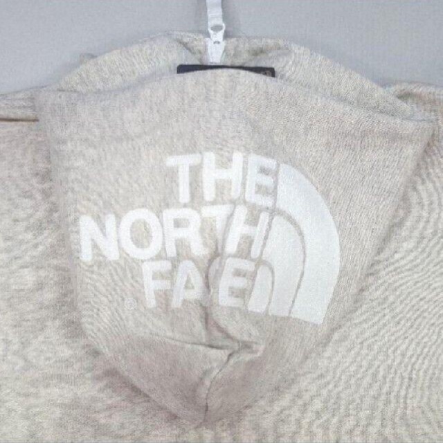 THE NORTH FACE(ザノースフェイス)のTHE NORTH FACE ノースフェイス パーカー オートミール Sサイズ メンズのトップス(パーカー)の商品写真