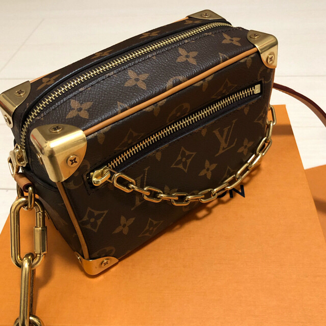 LOUIS VUITTON(ルイヴィトン)のLouis Vuitton ミニ ソフトトランク モノグラム メンズのバッグ(ショルダーバッグ)の商品写真