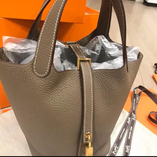 エトゥープ エルメス ピコタンロック pm ゴールド金具 エトゥープ エルメス ピコタンロック pm ゴールド金具