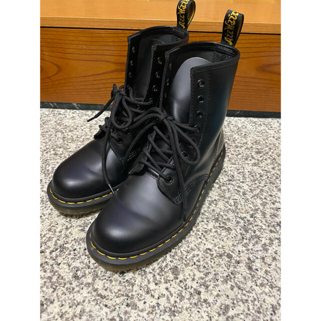 Dr.Martens(ドクターマーチン)のDr Martin レディースの靴/シューズ(ブーツ)の商品写真