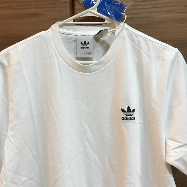 Adidas 新品 アディダスオリジナルス 白 ワンポイント Tシャツの通販 By ヒーロー S Shop アディダスならラクマ Adidas 新品 アディダスオリジナルス 白 ワンポイント Tシャツの通販 By ヒーロー S Shop アディダスならラクマ