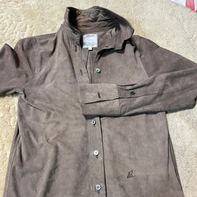 MADISONBLUE(マディソンブルー)のスイッチオフの羽織にも！マディソンブルーLEATHER MADAME SHIRT レディースのトップス(シャツ/ブラウス(長袖/七分))の商品写真