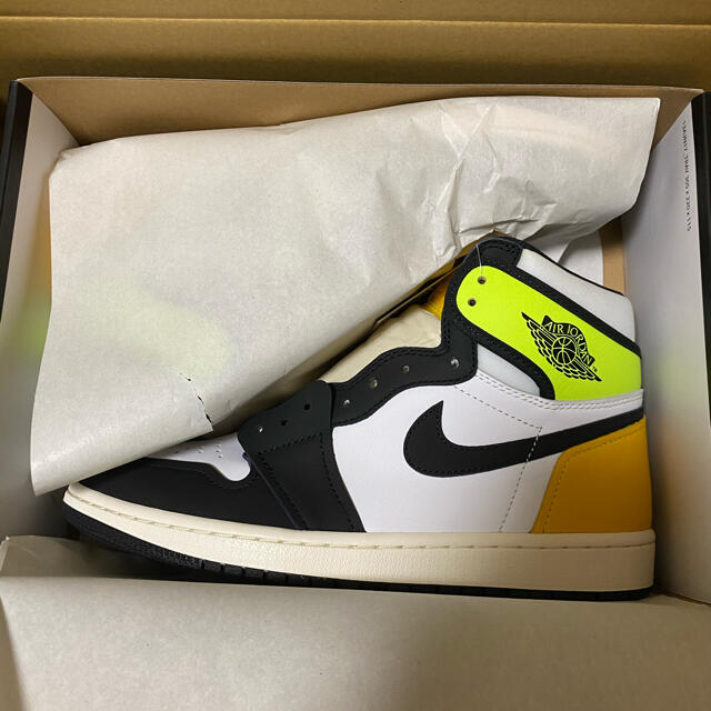 メンズNIKE AIR JORDAN 1 HIGH OG "VOLT GOLD"