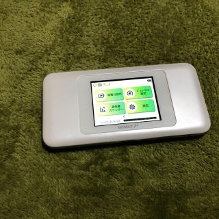 エーユー(au)のモバイルルーター　UQ W06(その他)