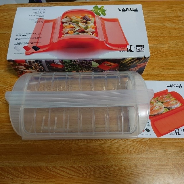 Lekue(ルクエ)のルクエ スチームケース レギュラー 未使用 インテリア/住まい/日用品のキッチン/食器(調理道具/製菓道具)の商品写真