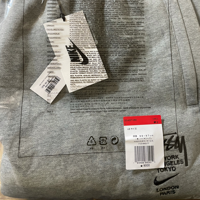 STUSSY(ステューシー)のStussy × Nike Fleece Pants Gray (2021)　L メンズのパンツ(その他)の商品写真